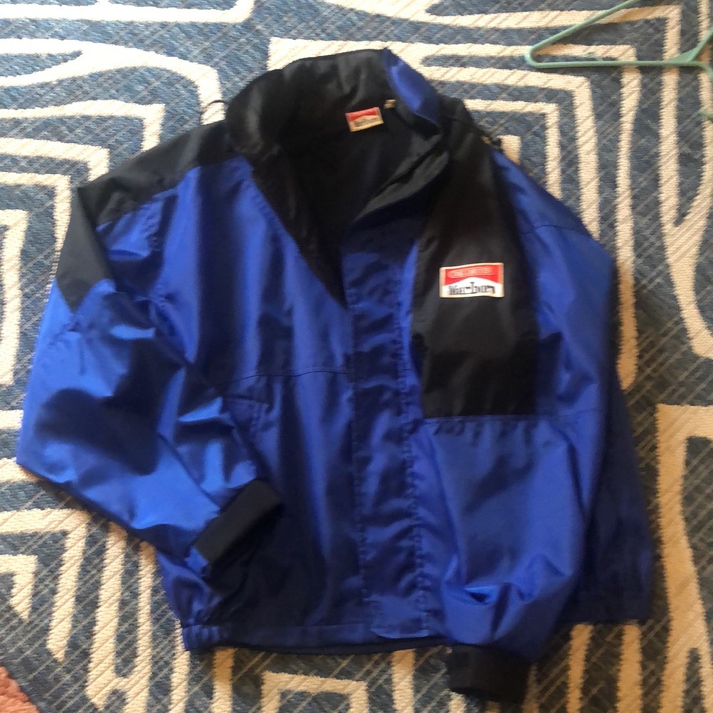 Marlboro unlimited Adventure gear XXL blue black nylon rain jacket w/ hood, EUC